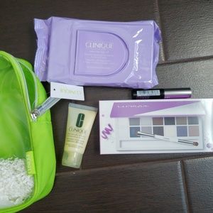Clinique makeup set